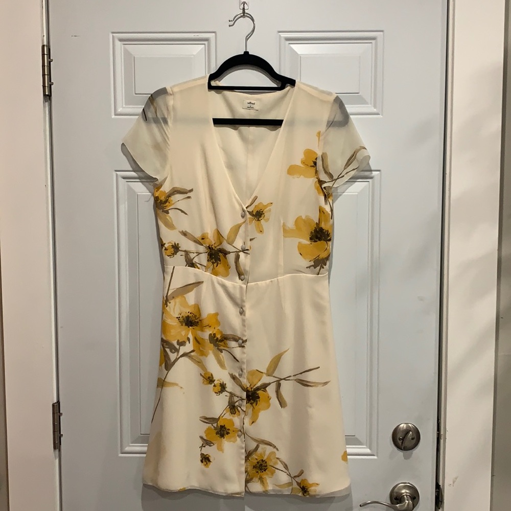 Aritzia Wilfred cream spring dress!